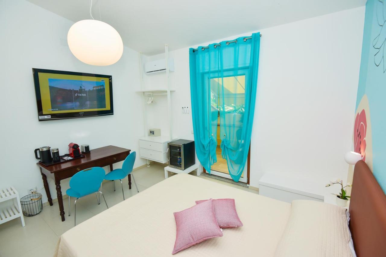 Vicocolli Rooms Muravera Dış mekan fotoğraf